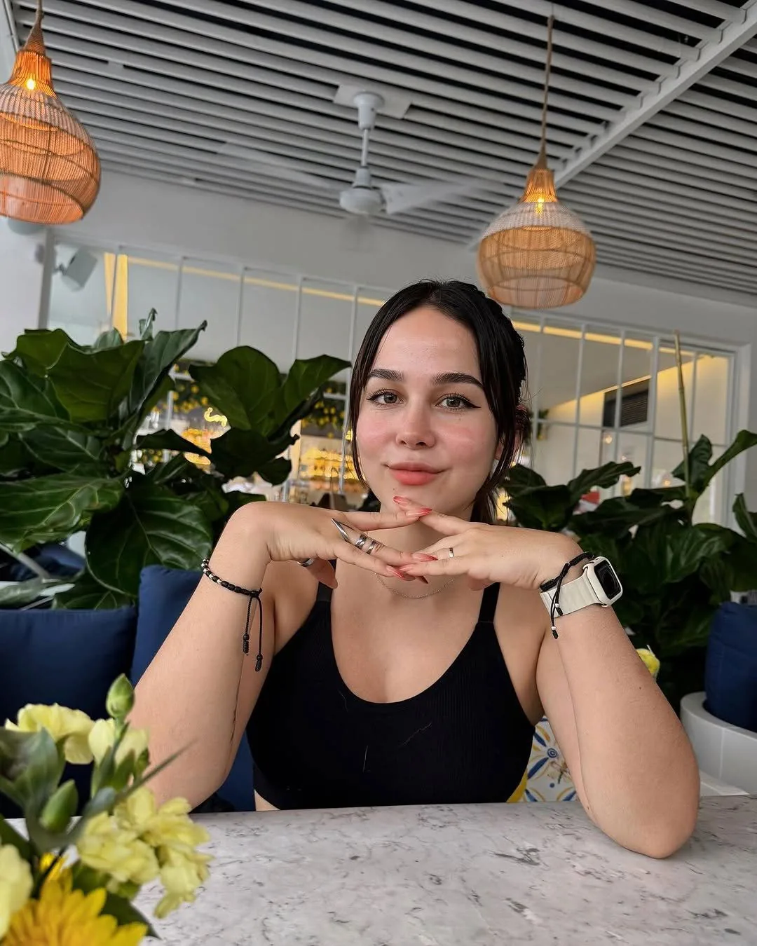 Sara escort Bogotá